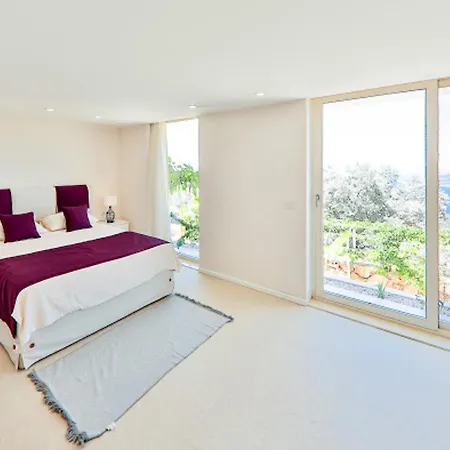 2 Bedrooms With Sea View Private Pool And Jacuzzi At Ξενοδοχείο 4*