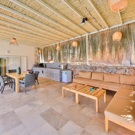 מלון 2 Bedrooms With Sea View Private Pool And Jacuzzi At